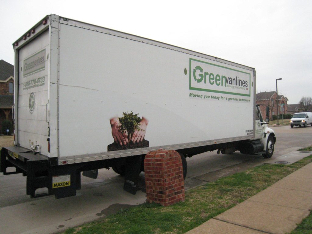 Here at Green Van Lines, we use only top-of-the-line moving trucks that are perfect for either residential or large-scale commercial moves.